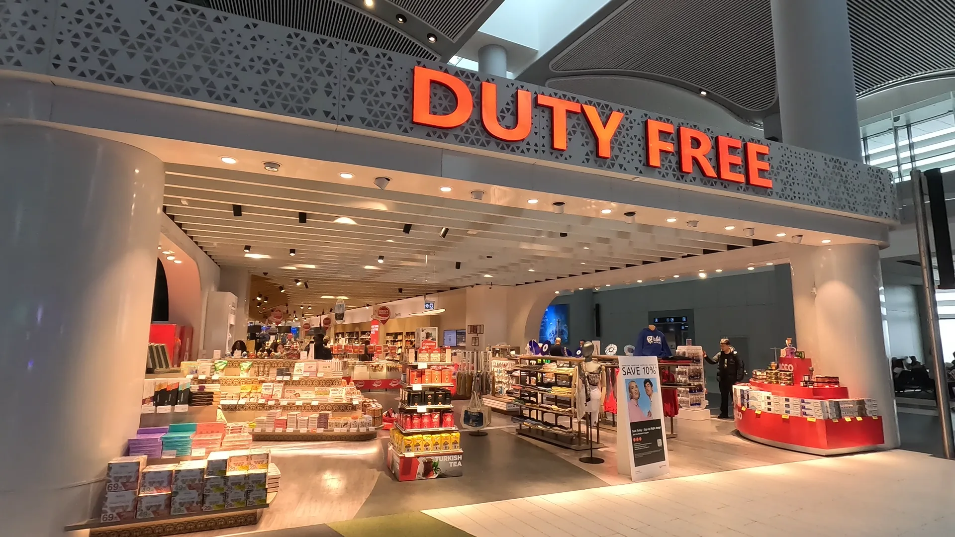 Duty Free shopping outlet at Istanbul Airport